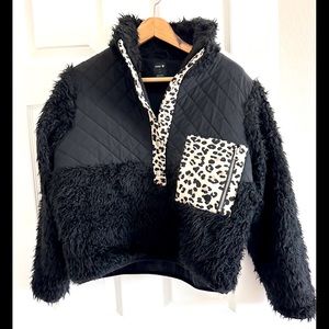 NWOT Stance Faux-Fur Fleece